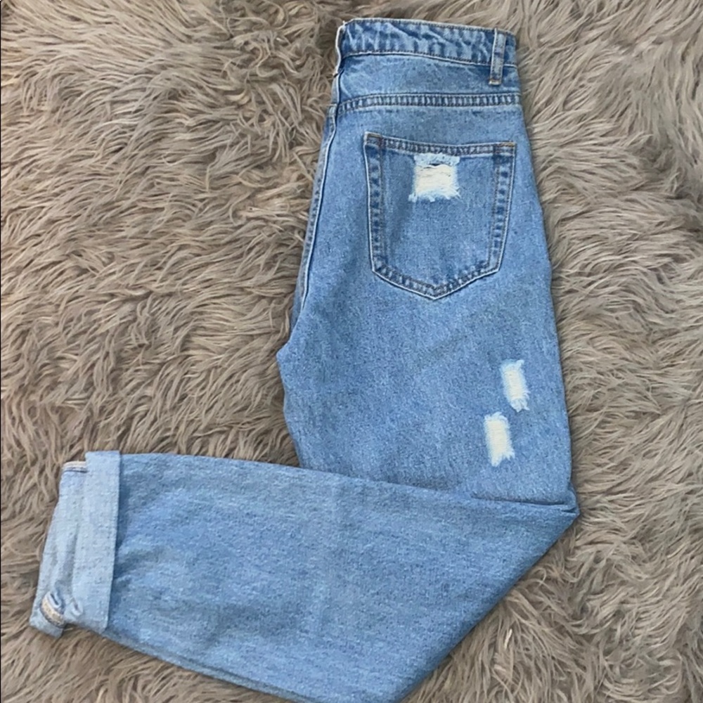 NEW Adika Distressed Mom Jeans NEW - Picture 2 of 5
